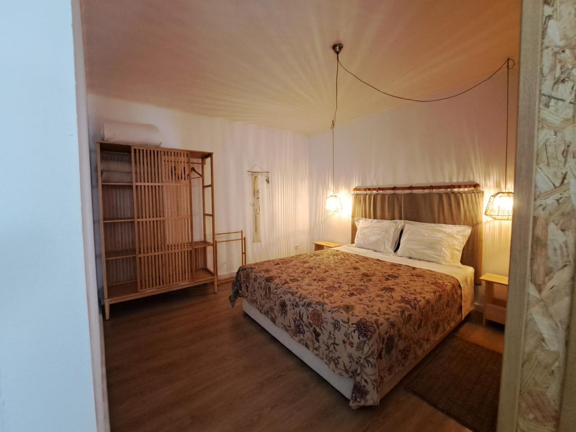 Casa Hurtere Орта Экстерьер фото